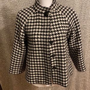 Banana Republic houndstooth lined wool coat.